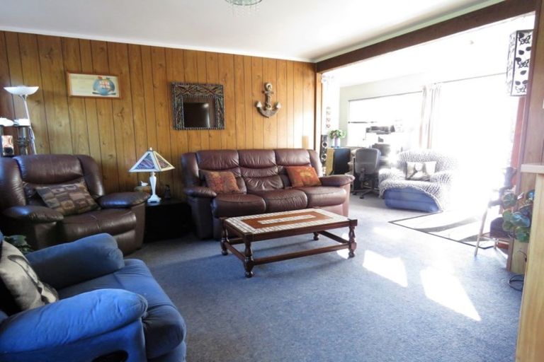 Photo of property in 148 Brougham Street, Westport, 7825