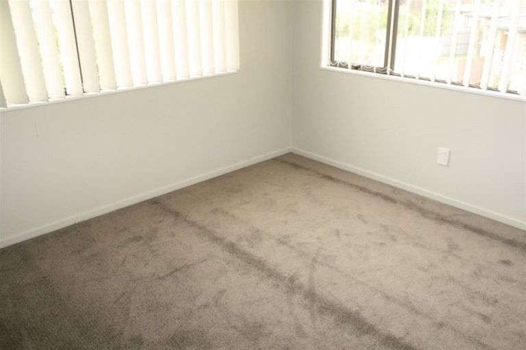 Photo of property in 73 Naylors Drive, Mangere, Auckland, 2022