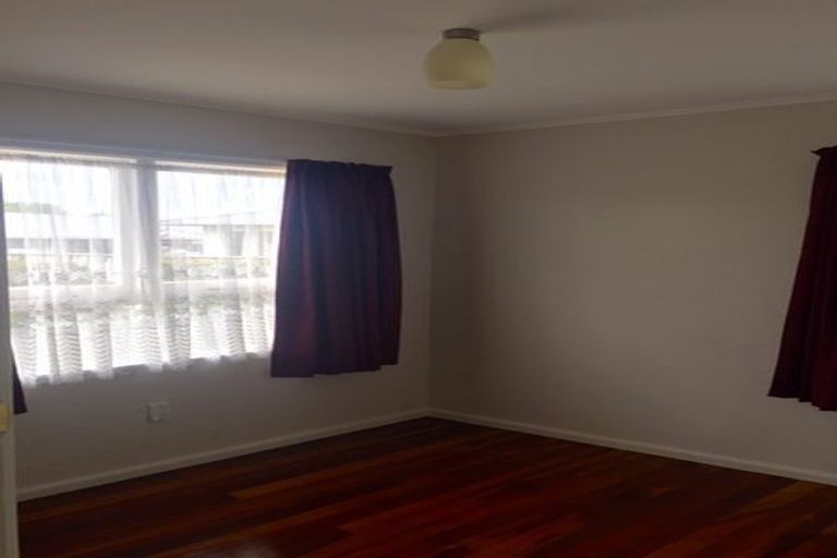 Photo of property in 2a Kauri Street, Taradale, Napier, 4112