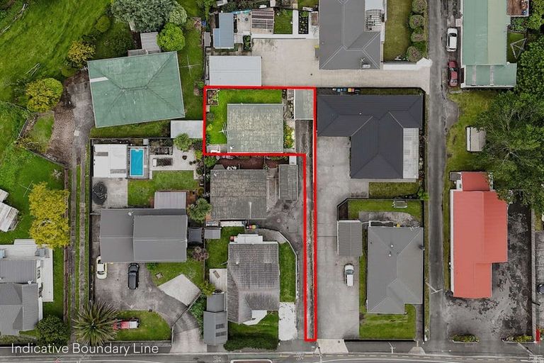 Photo of property in 3 Tukapa Street, Westown, New Plymouth, 4310