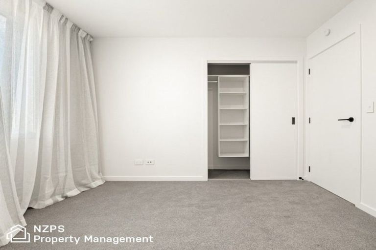 Photo of property in 6-d Berwick Street, Mosgiel, 9024