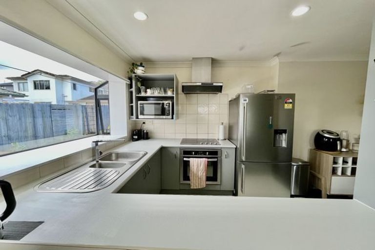 Photo of property in 24 Genesis Place, Flat Bush, Auckland, 2019