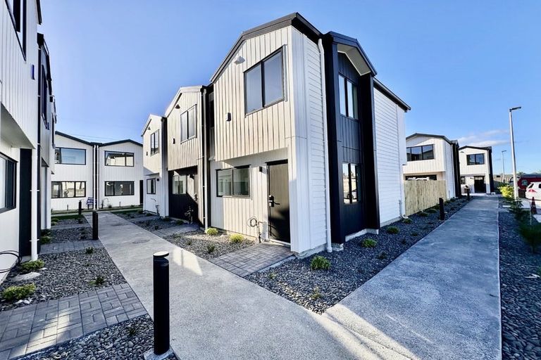 Photo of property in 239 Porchester Road, Takanini, 2112