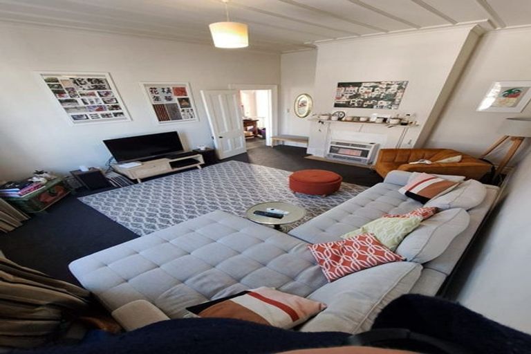 Photo of property in 19 Armour Avenue, Mount Victoria, Wellington, 6011