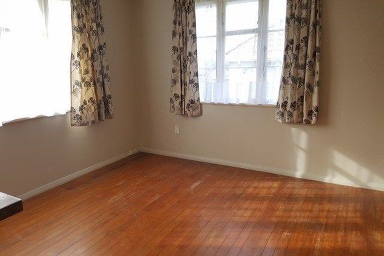Photo of property in 3 Tweedy Street, Marchwiel, Timaru, 7910