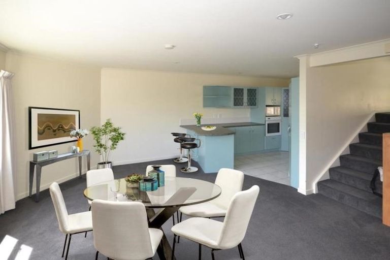 Photo of property in 23u1 Tanera Crescent, Brooklyn, Wellington, 6021