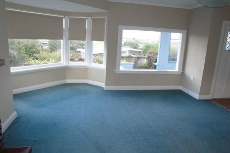 Photo of property in 15 Golf Road, Paraparaumu Beach, Paraparaumu, 5032