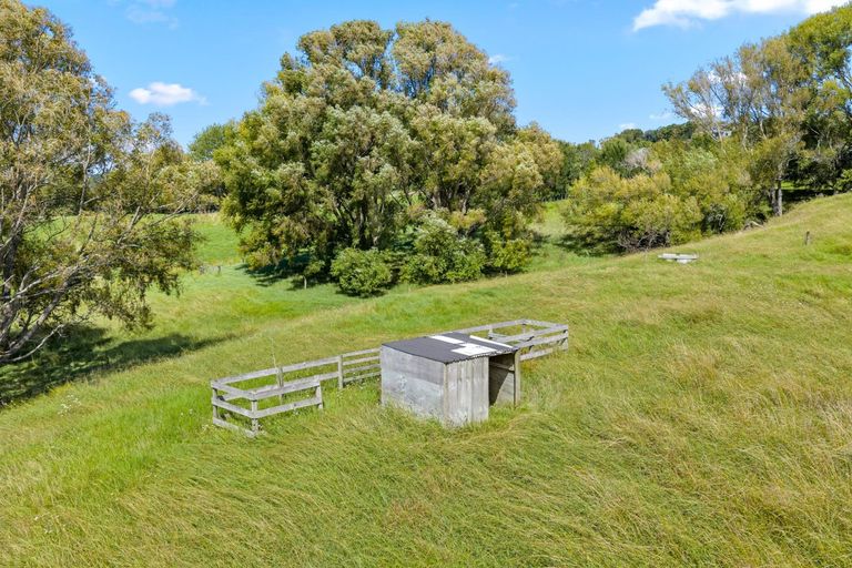 Photo of property in 27 Waterview Crescent, Kaiwaka, 0573