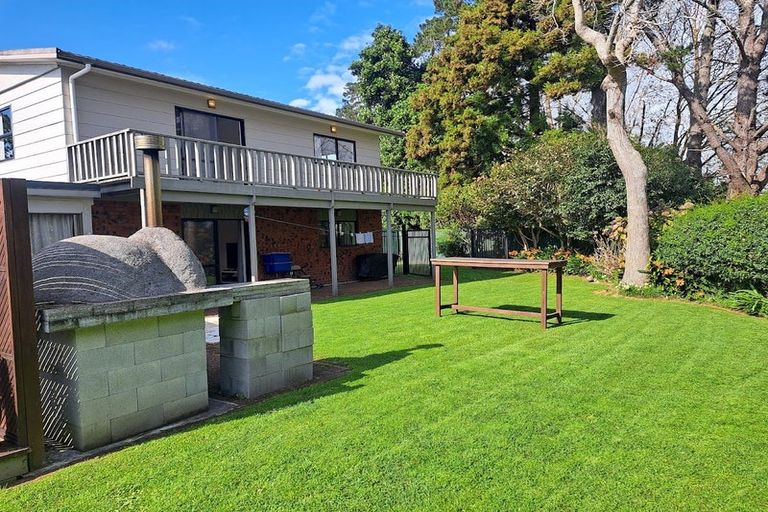 Photo of property in 26 Oakmont Place, Wattle Downs, Auckland, 2103