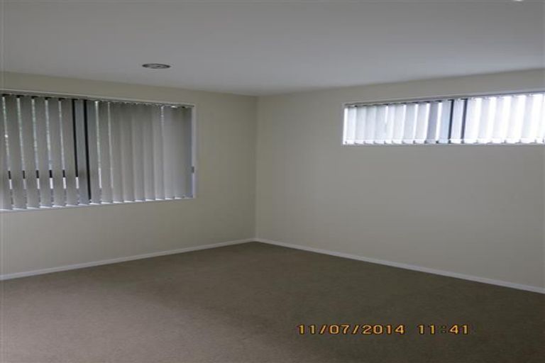 Photo of property in 5 Mcburney Place, Mangere East, Auckland, 2024
