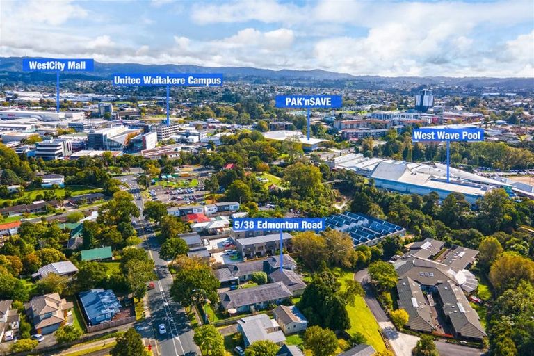 Photo of property in 5/38 Edmonton Road, Henderson, Auckland, 0612
