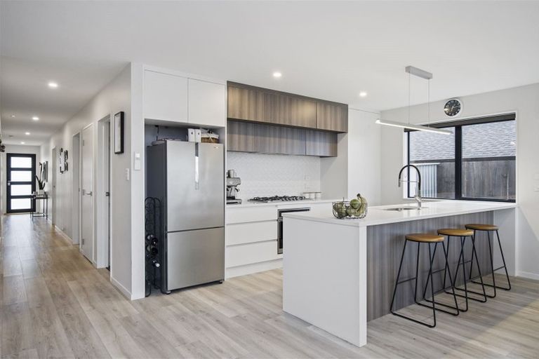 Photo of property in 17 Koropupu Street, Pukekohe, 2120