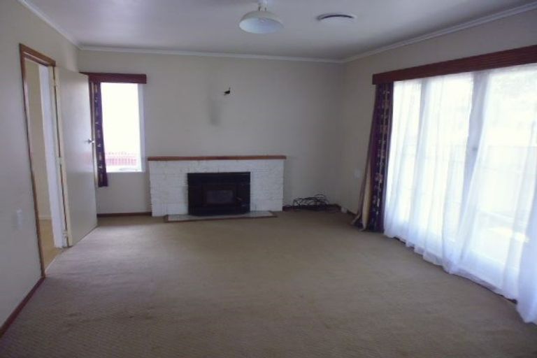 Photo of property in 192 Old Wairoa Road, Papakura, 2110