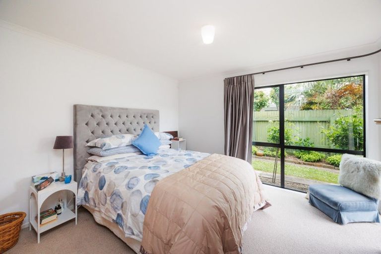 Photo of property in 3 Winston Avenue, Hokowhitu, Palmerston North, 4410