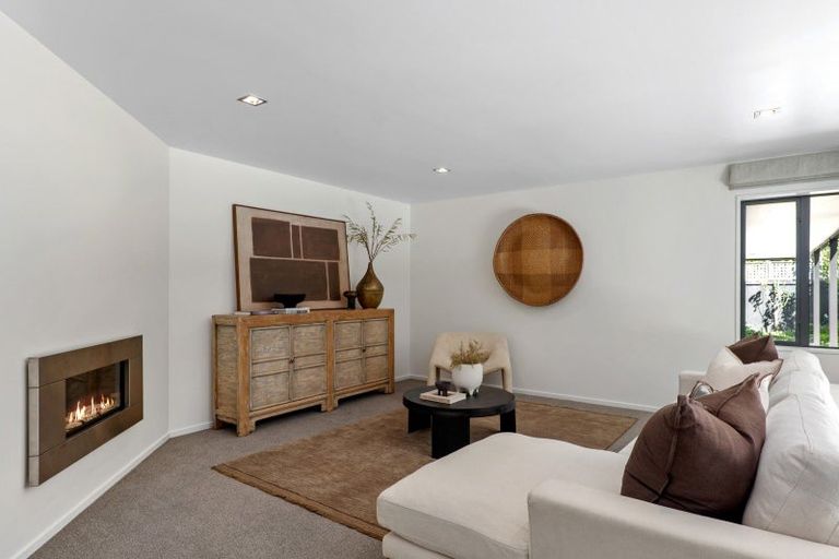 Photo of property in 2 Riverside Lane, Tai Tapu, 7672