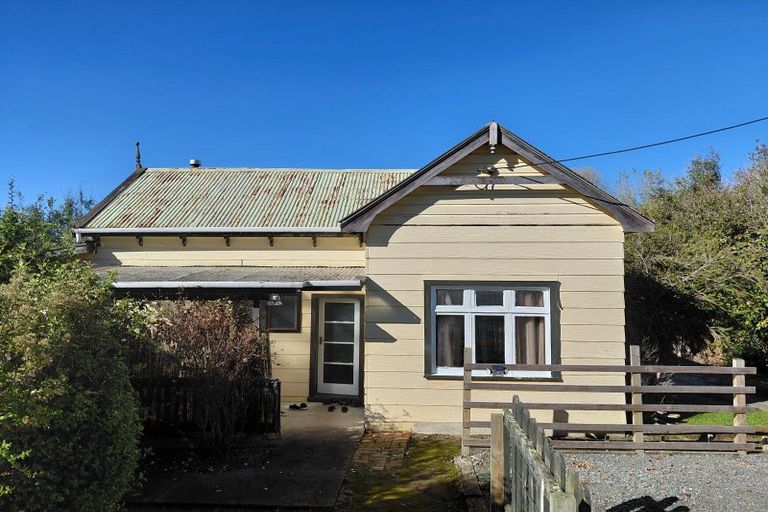 Photo of property in 11 Mangaone Valley Road, Taihape, 4793