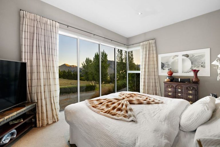 Photo of property in 59 Mountain View Road, Dalefield, Queenstown, 9371