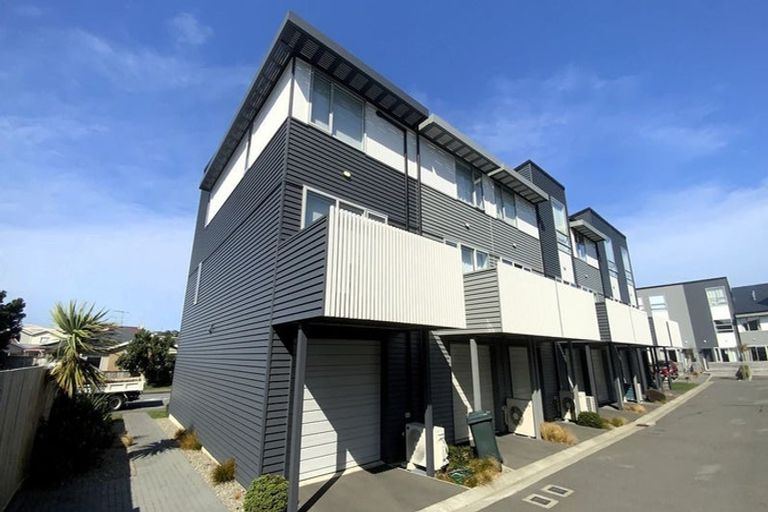 Photo of property in 22/36u Tacy Street, Kilbirnie, Wellington, 6022