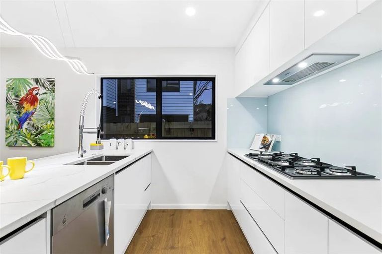 Photo of property in 147a Rathgar Road, Henderson, Auckland, 0610