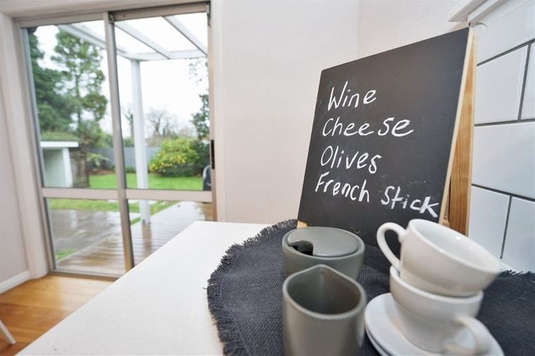 Photo of property in 6 Casey Avenue, Fairfield, Hamilton, 3214