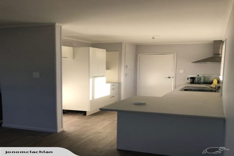 Photo of property in 12 Mascot Avenue, Mangere, Auckland, 2022