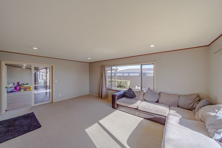 Photo of property in 9a Montgomery Street, Waipukurau, 4200