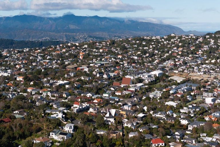Photo of property in 29 Alanbrooke Place, Karori, Wellington, 6012