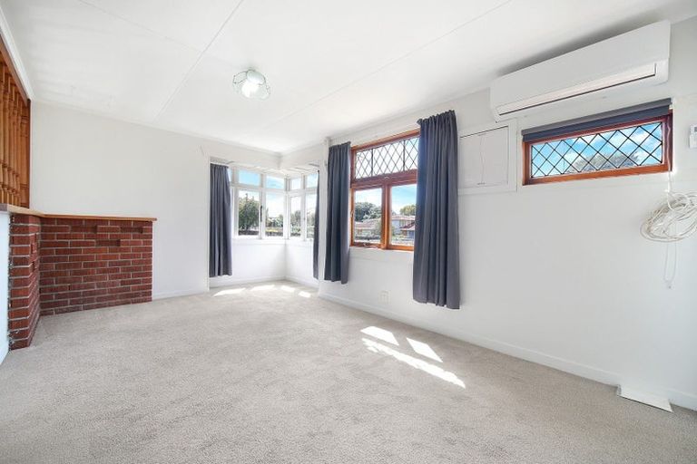 Photo of property in 1/36 Miro Street, New Lynn, Auckland, 0600