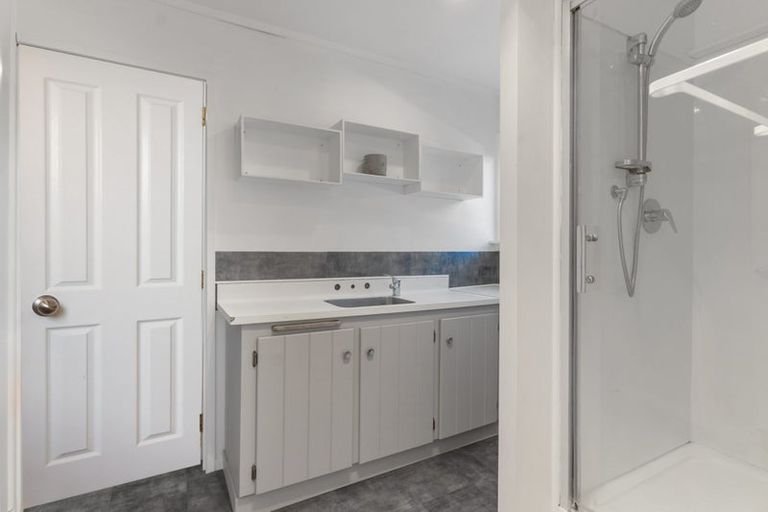 Photo of property in 34 Kaiwaka Road, Waiuku, 2123