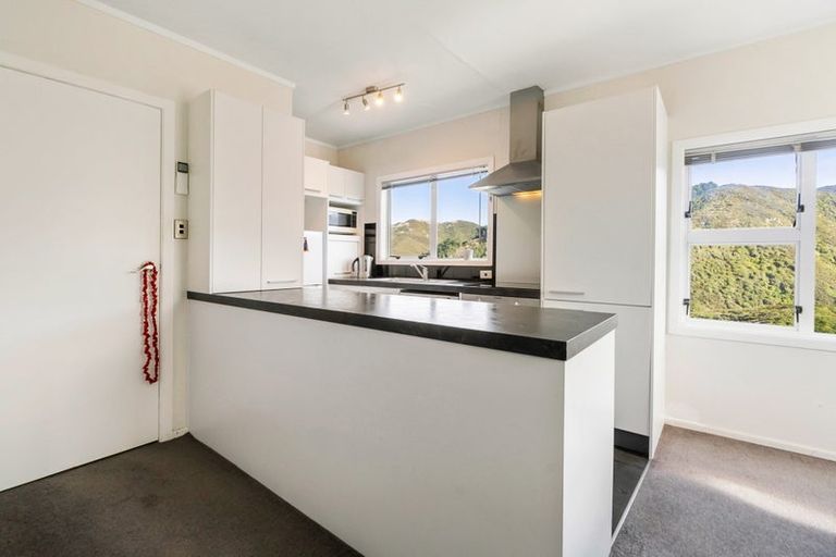 Photo of property in 11b Clinton Way, Kingston, Wellington, 6021