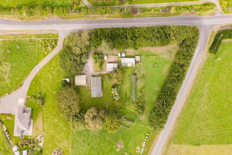 Photo of property in 16 Swamp Road, Ongaonga, Waipawa, 4272