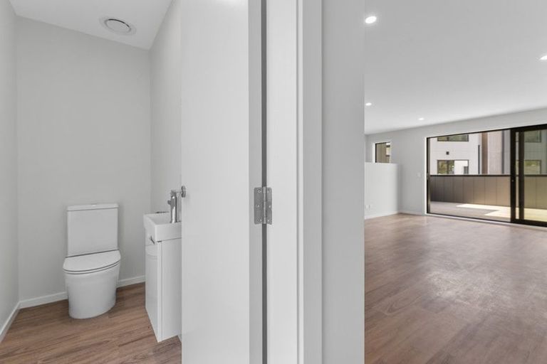 Photo of property in 13/4 Tawhai Street, Stokes Valley, Lower Hutt, 5019