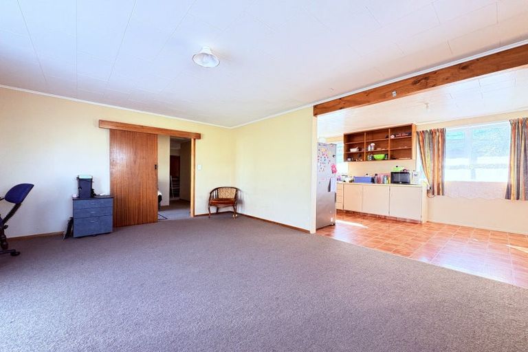 Photo of property in 12 Karaka Street, Wairoa, 4108
