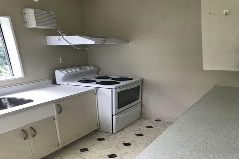 Photo of property in 86 Mitchell Street, Brooklyn, Wellington, 6021