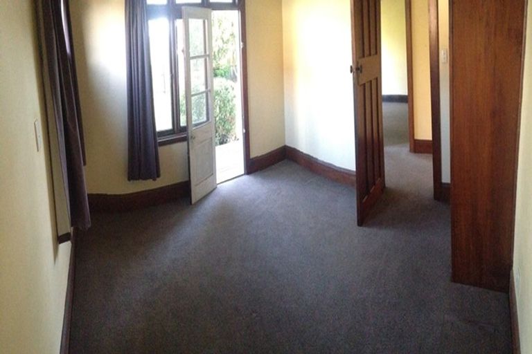 Photo of property in 17 Lyndon Street, Riccarton, Christchurch, 8011