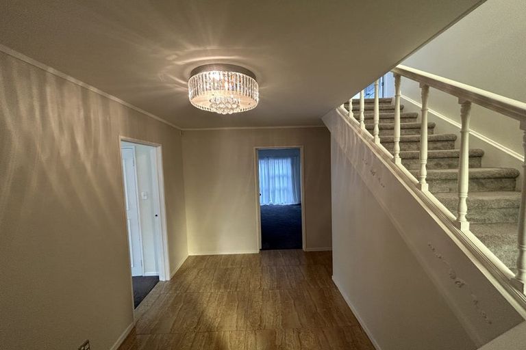 Photo of property in 38 Meadowvale Avenue, Forrest Hill, Auckland, 0620