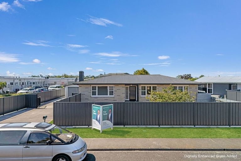 Photo of property in 52 Dover Road, Flaxmere, Hastings, 4120