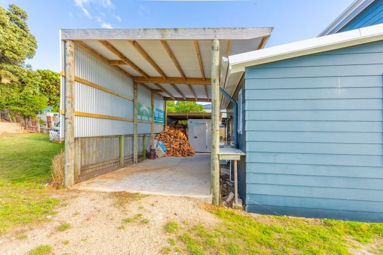 Photo of property in 46 Beach Road, Porangahau, 4293