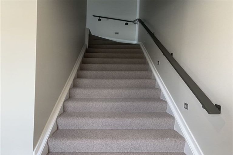 Photo of property in 24 Te Rito Road, Hobsonville, Auckland, 0616