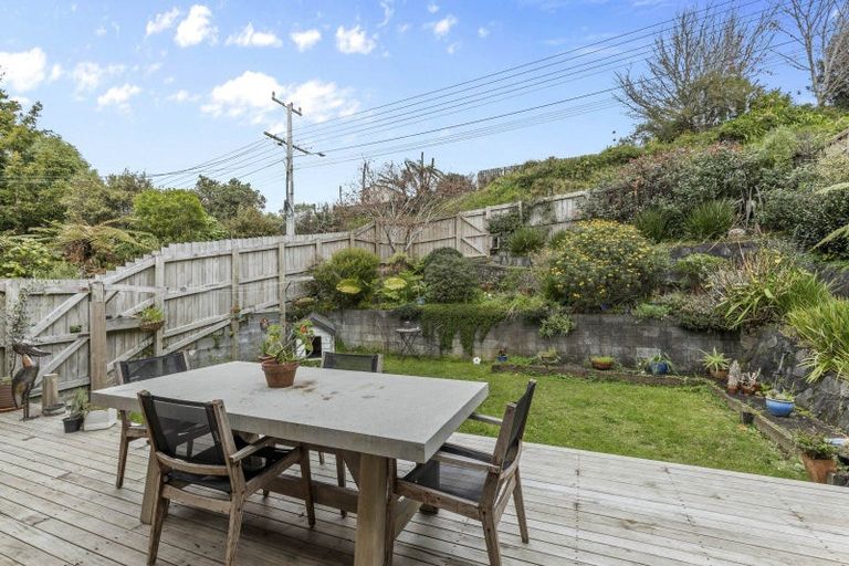 Photo of property in 13 Fernleigh Street, Ferndale, New Plymouth, 4310