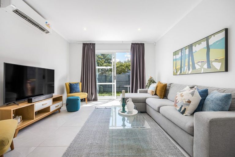 Photo of property in 5 Harewood Street, Whenuapai, Auckland, 0618