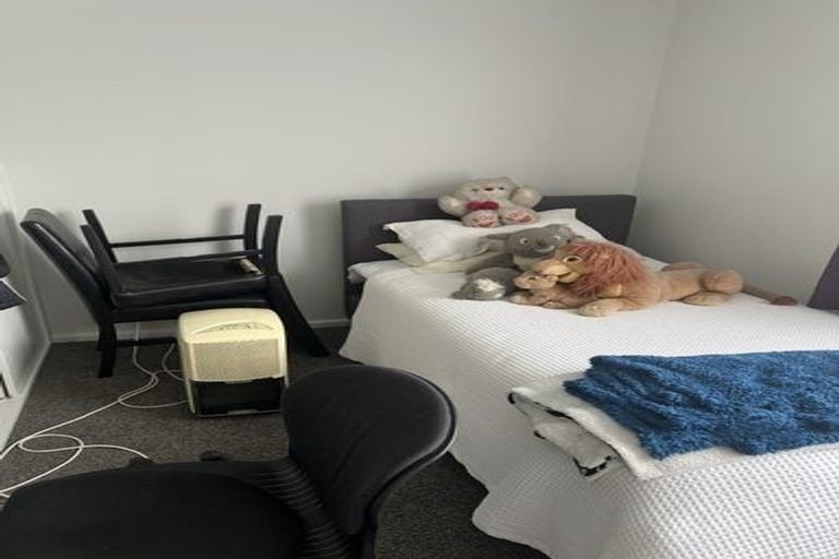 Photo of property in 16 Wingate Street, Redwood, Christchurch, 8051