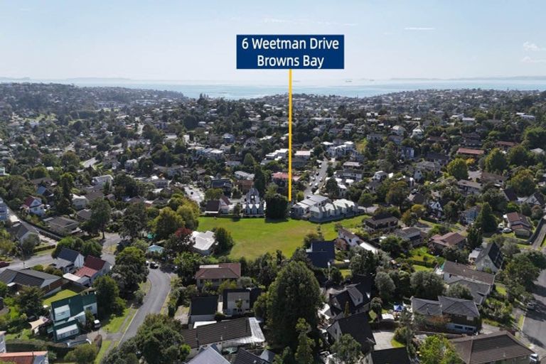 Photo of property in 6 Weetman Drive, Browns Bay, Auckland, 0630