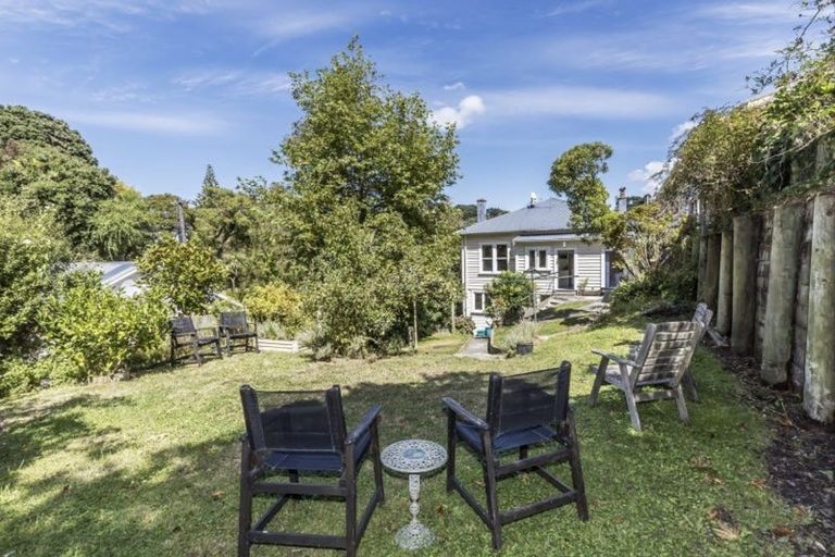 Photo of property in 105 Hamilton Road, Hataitai, Wellington, 6021