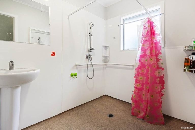 Photo of property in 160a/2 Titirangi Road, New Lynn, Auckland, 0600