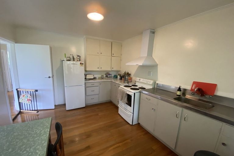 Photo of property in 4 Chaucer Way, Karori, Wellington, 6012