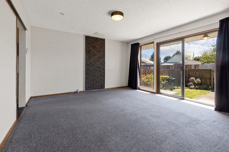 Photo of property in 4/6 Washbournes Road, Wigram, Christchurch, 8042