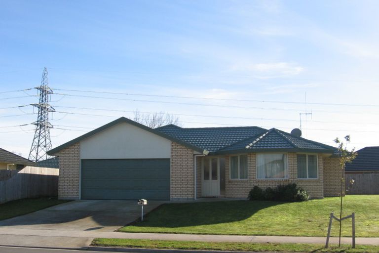Photo of property in 35 Nottingham Drive, Hamilton East, Hamilton, 3216