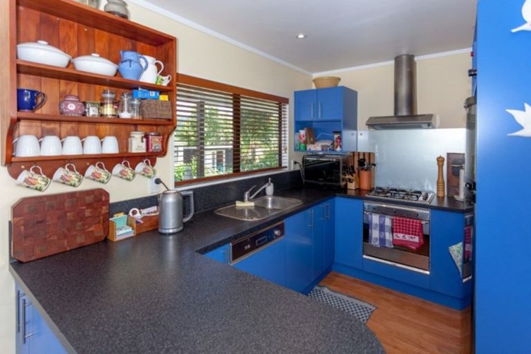 Photo of property in 144 Bambury Place, Onemana, Whangamata, 3691