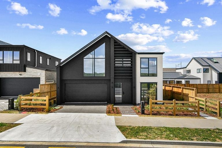 Photo of property in 21 Wagyu Lane, Karaka, 2580